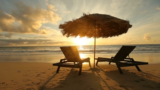 Sunset Sessions: Why Water Adventures Don’t End When the Sun Goes Down