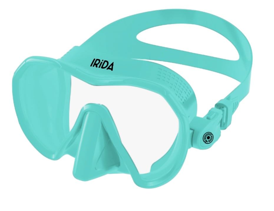 Low Volume Single-Lens Dive Mask with Tempered Glass